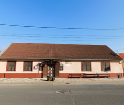 Eladó üzlethelyiség, Villány Eladó üzlethelyiség, Villány